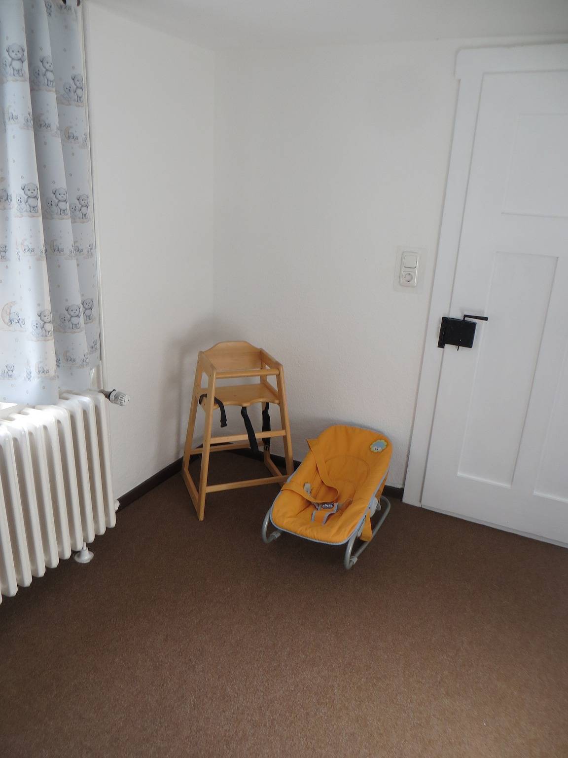 Ganze Wohnung, Ferienwohnung 'Waldau' mit Gemeinschaftsgarten und Wi-Fi in Aerzen, Weserbergland
