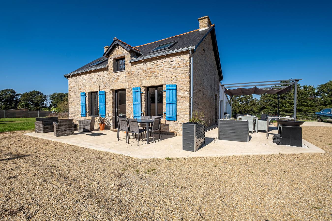 Vakantiehuis voor 8 personen met terras in Saint-Jean-la-Poterie, Vannes en omgeving