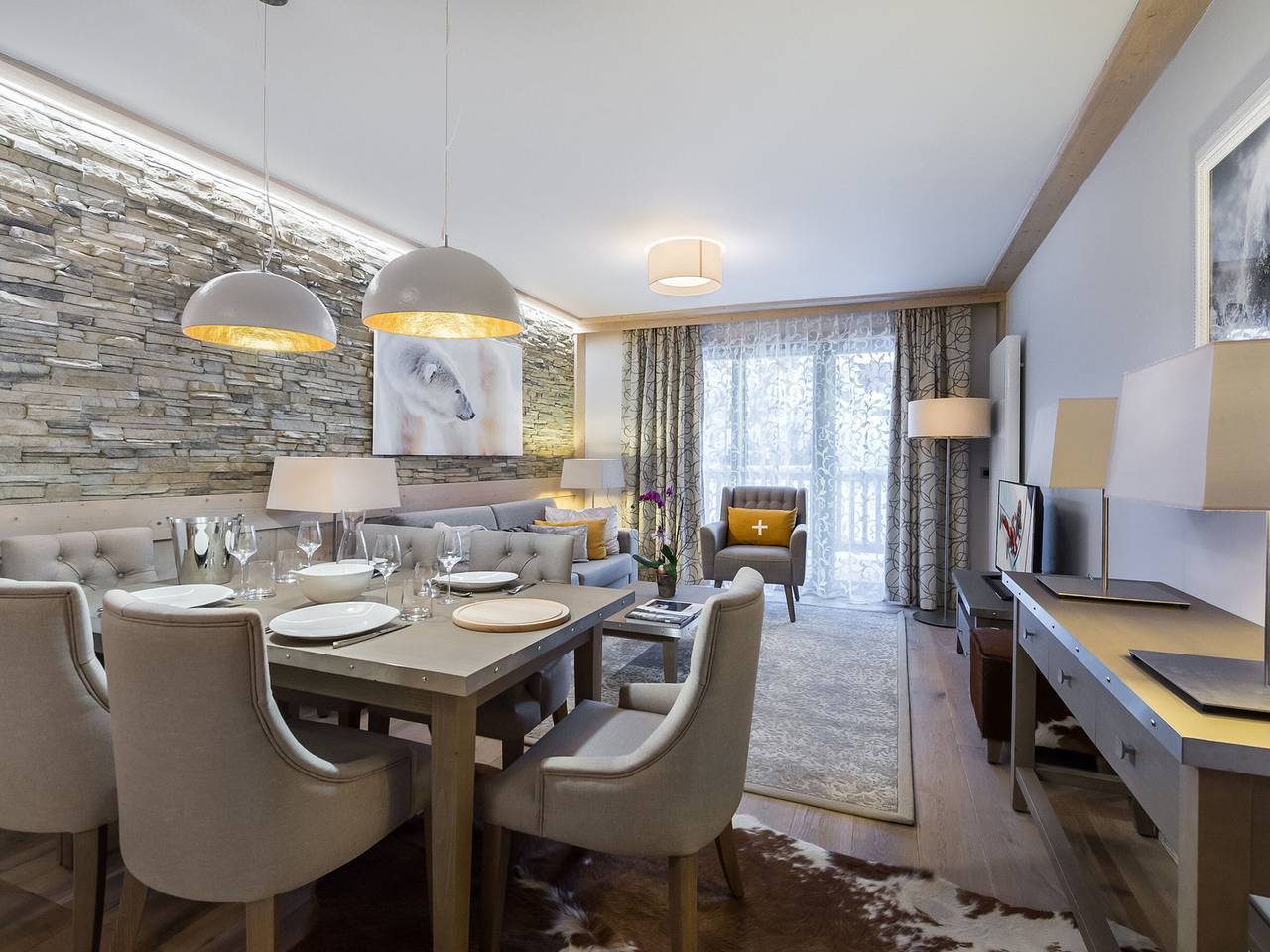 Apartamento entero, Confort y Estilo: Apartamento en Courchevel Village Cercano a Pistas y Servicios in Saint-Bon-Tarentaise, Les Trois Vallées