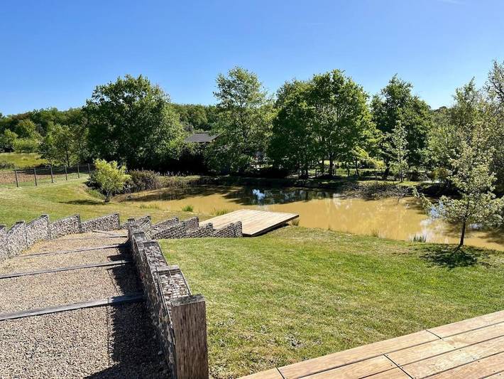 Location de vacances pour 8 personnes, avec jardin ainsi que vue et vue sur le lac à Bouglon - 2