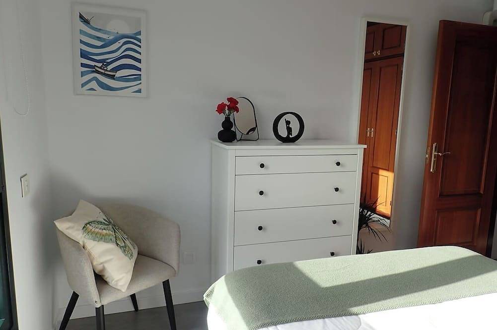 Entire apartment, Luceros de Agaete Aircon & Balcony, Luceros de Agaete Aircon & Balcony in Playa de las Nieves, Agaete