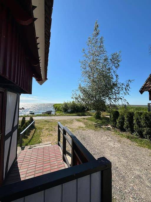 Apartament wakacyjny dla 3 osób, z Taras i Widok oraz Widok na jezioro w Nida