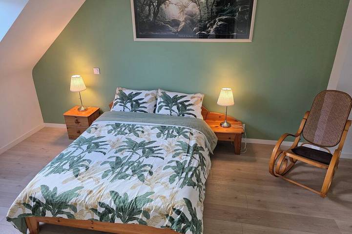 Location de vacances pour 8 personnes, avec terrasse et jardin à Péaule - 2