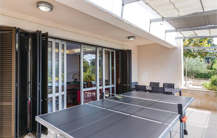 Charmant appartement de 28 m² avec terrasse, à 2 km de la plage d'Havajka in Pula-Medulin, Pula