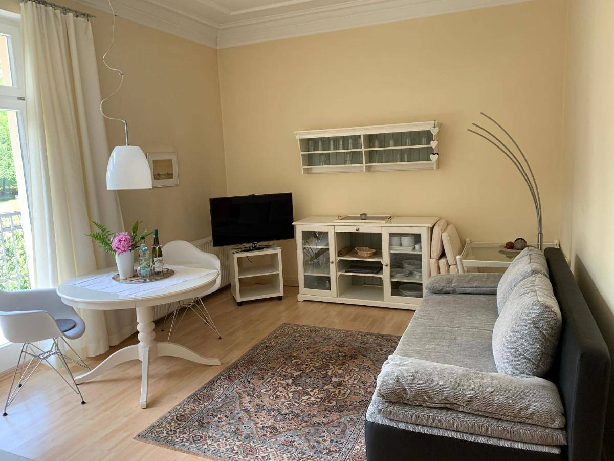 Ganze Wohnung, Residenz im Park in Friedrichroda, Rennsteig