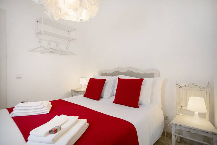 Gîte pour 2 personnes, avec jardin dans Colares - 2