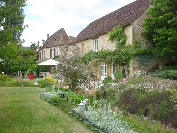 Maison d’hôte pour 2 personnes, avec Jacuzzi et Terrasse ainsi que Jardin et Vue en Dordogne