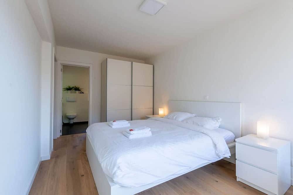 Geheel appartement, Modern & Large appt (8p.) ocean view & terrace in Brugge, Belgische Kust
