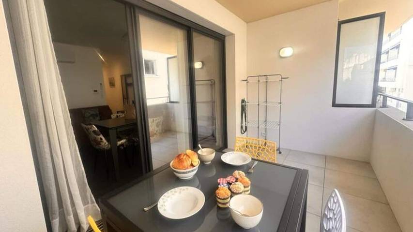 Gîte pour 5 personnes, avec terrasse dans Le Vieux Phare Du Grau Du Roi