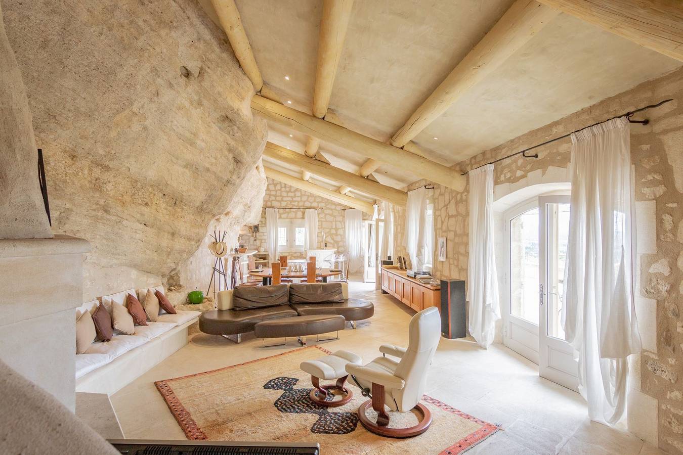 Les Rochers in Les Baux-de-Provence, Region de Arles