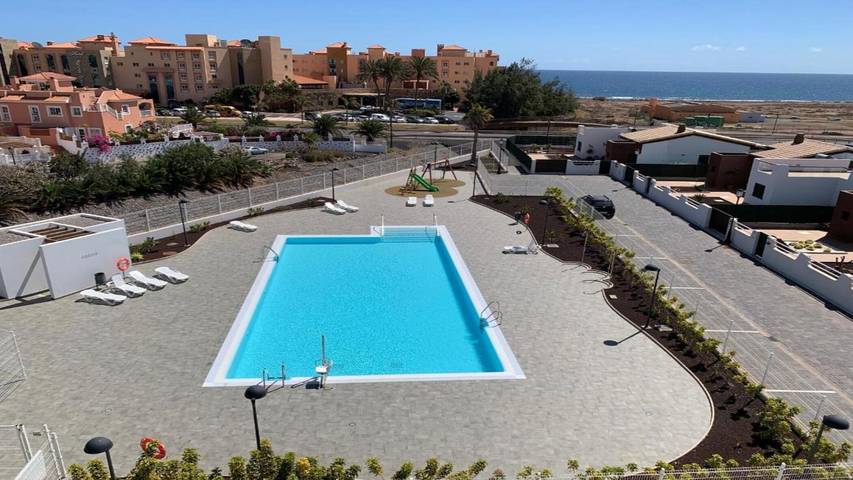 Appartement de vacances pour 3 personnes, avec Vue sur l’océan ainsi que Balcon/Terrasse et Piscine dans Las Salinas
