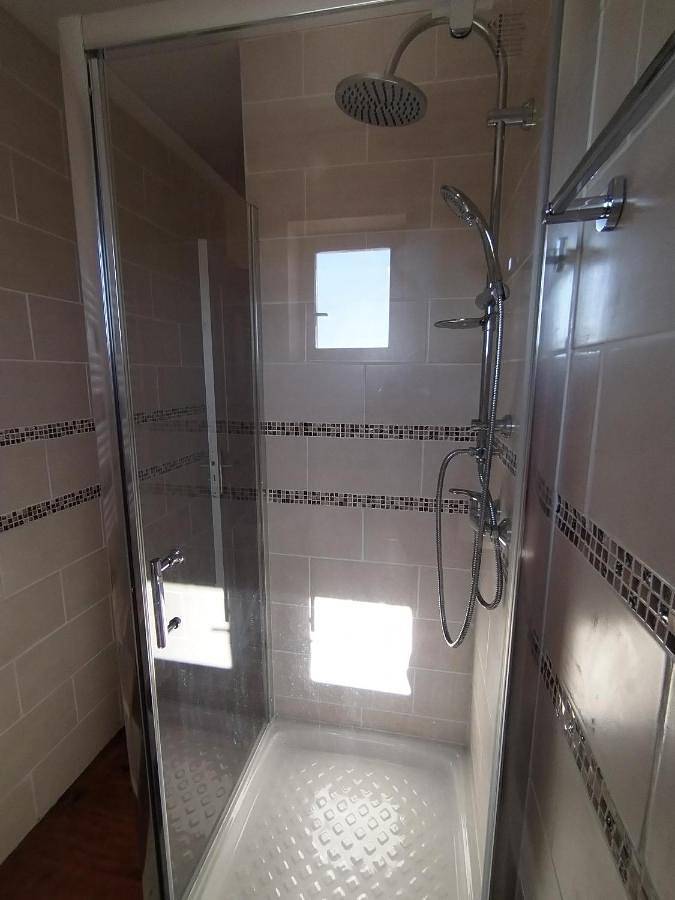 Double Room with Private Bathroom in Bourdeilles, Périgord Vert