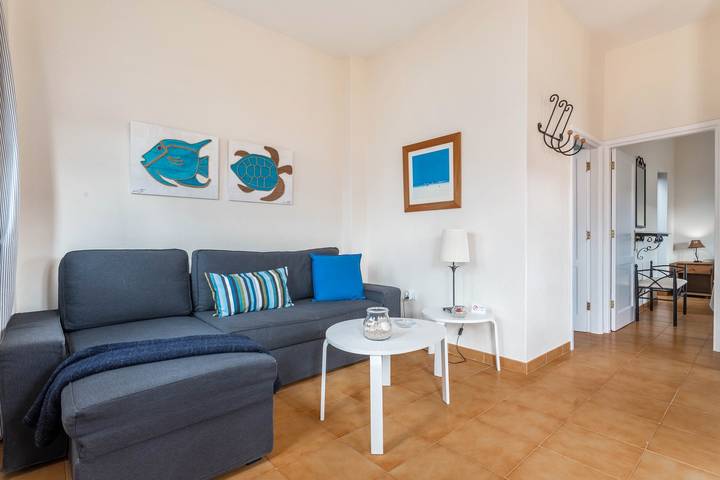 Holiday Home "El Sombrerito 6" with Terrace & Wi-Fi in La Graciosa, Parque Natural Archipiélago Chinijo