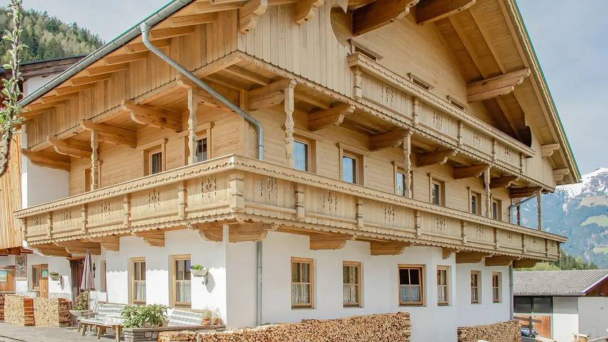 Ferienwohnung für 4 Personen, mit Garten in Hainzenberg