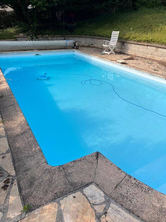 Tente pour 2 personnes, avec jardin et piscine ainsi que vue et sauna, animaux acceptés dans Auvergne-Rhône-Alpes - 2