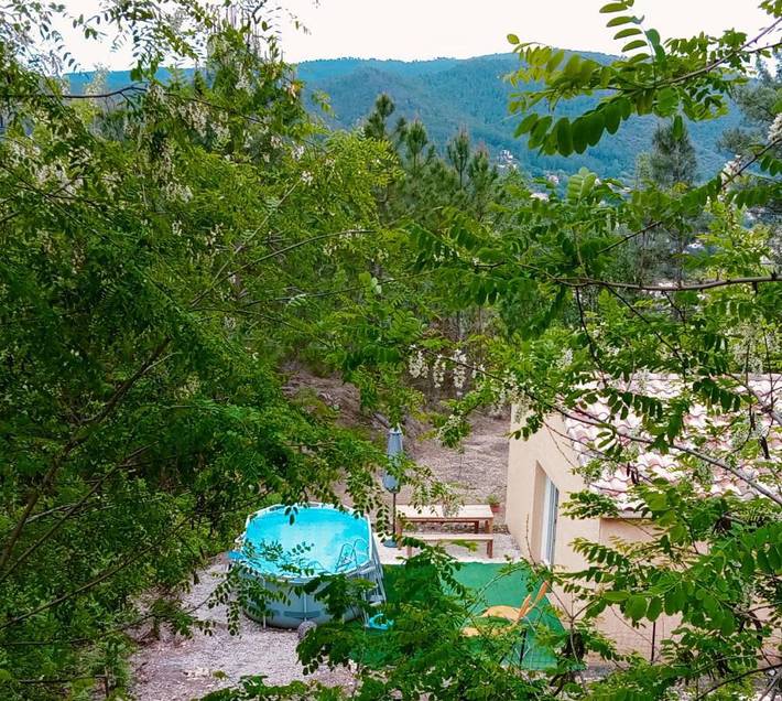 Gîte pour 4 personnes, avec piscine et vue à Bessèges - 2