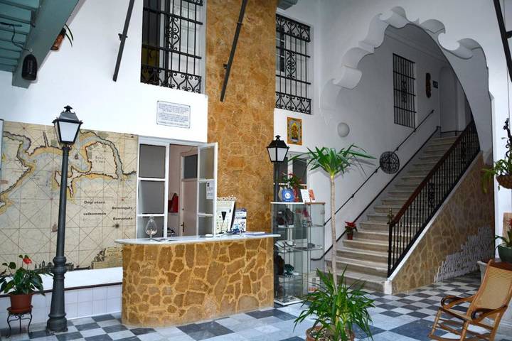 Hôtel pour 4 personnes, avec Terrasse et Jardin
