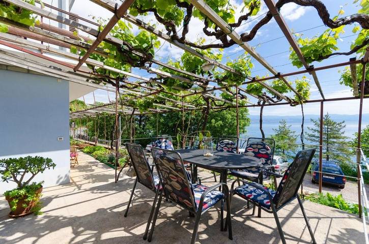 Ferienwohnung für 3 Personen, mit Terrasse und Garten in Opatija Riviera - 4
