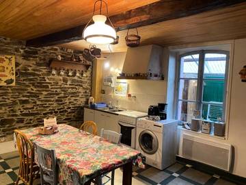 Gîte pour 4 Personnes dans Gespunsart, Parc naturel régional des Ardennes, Photo 4