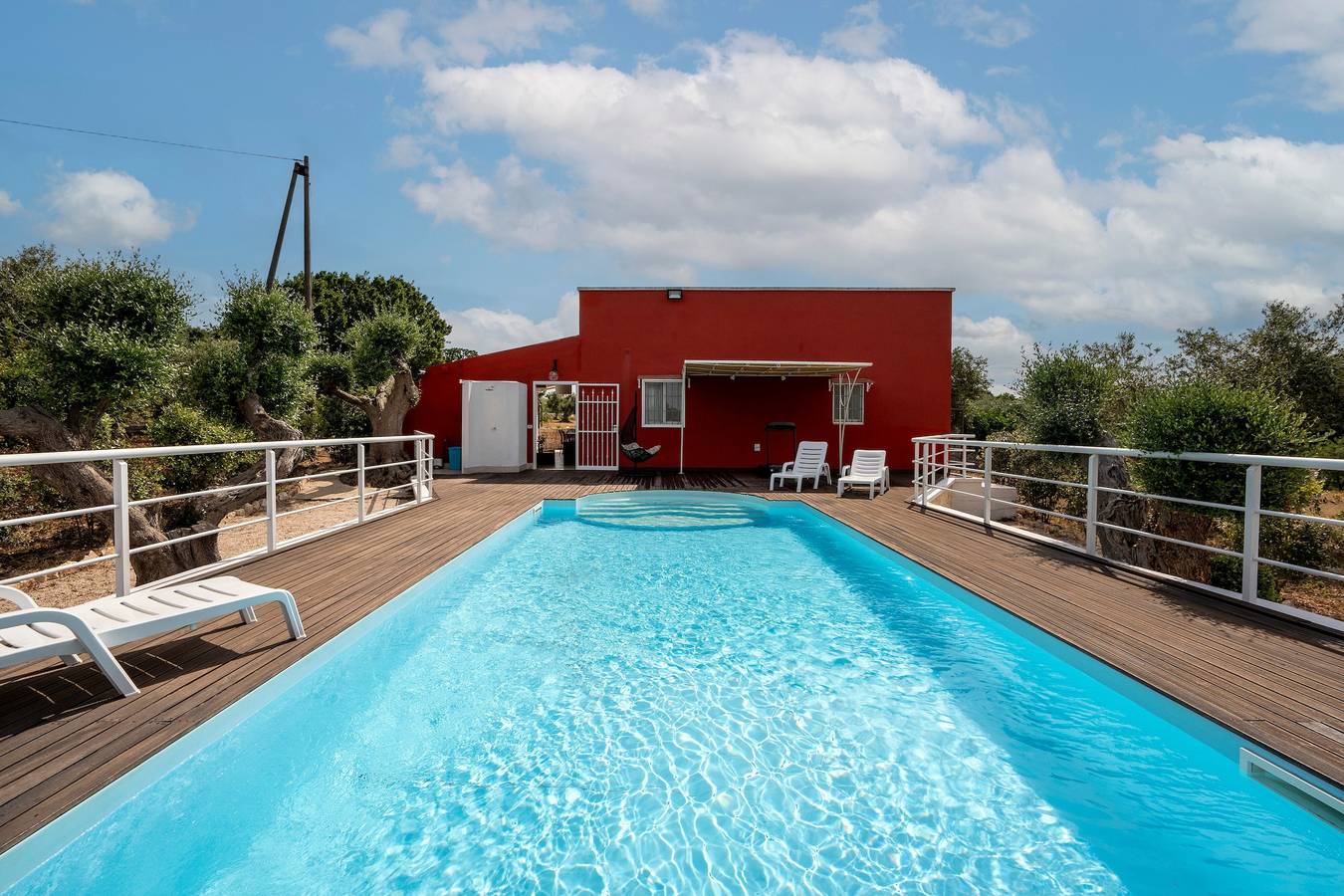 Villa 'Casale Dello Zio, Bosco Privato' con piscina privata, Wi-Fi e aria condizionata in Castellana Grotte, Provincia di Bari