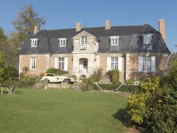 Chambre d’hôte pour 3 personnes, avec jardin ainsi que vue et terrasse à Saint-Éloi-de-Fourques