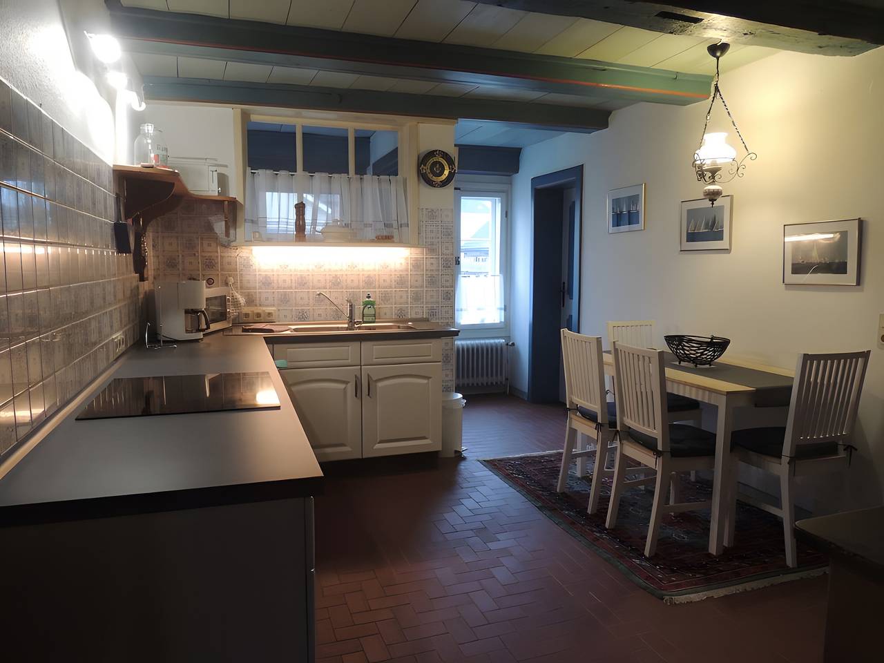Ganze Wohnung, Apartment 'Scharhörn' mit gemeinsamer Terrasse, gemeinsamem Garten und Wlan in Döse, Cuxhaven