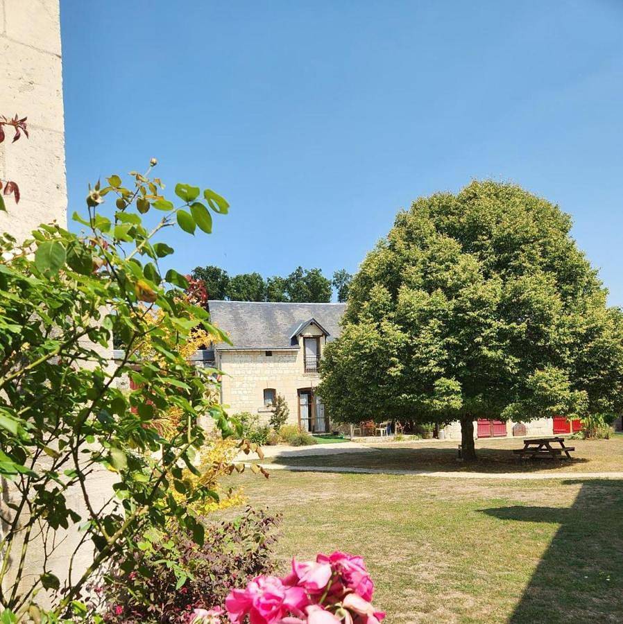 Le prieuré in Raslay, Vallée de la Loire