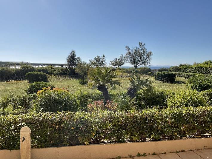 Gîte pour 5 personnes, avec jardin et terrasse dans Plage Du Lavandou Le Lavandou - 3