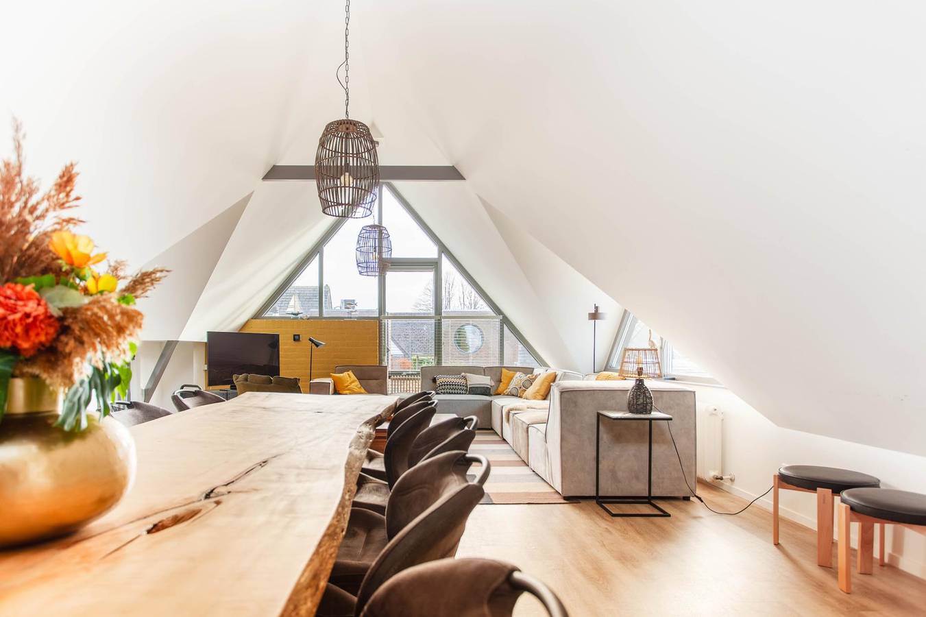 14P 9B villa Aquarius close to forest and lake in Ijsselmeer