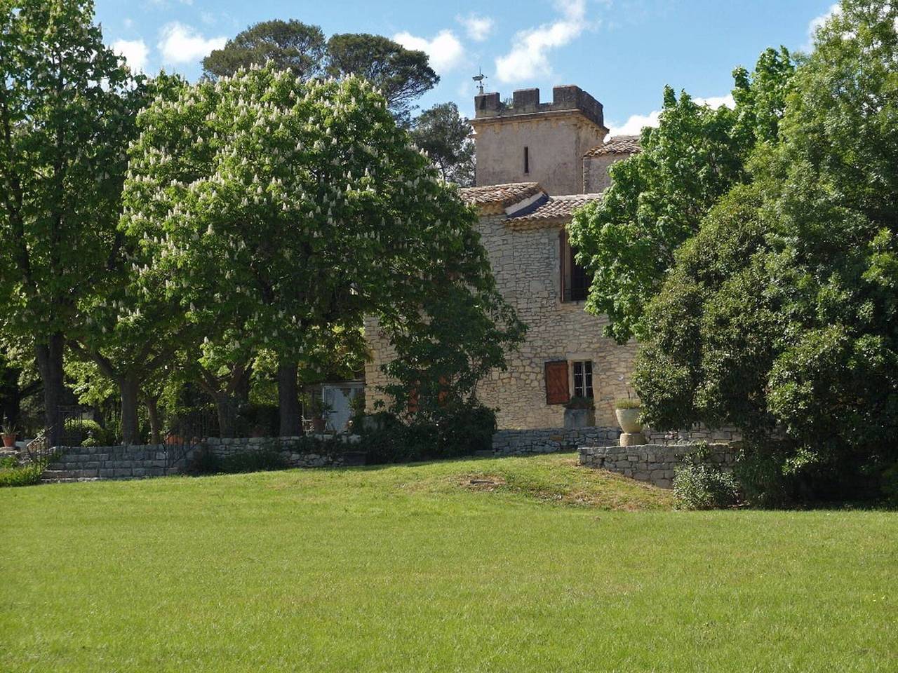 Luxuriöses provenzalisches Haus Pavillontiméo in Carnas, Mittelmeerküste (Frankreich)