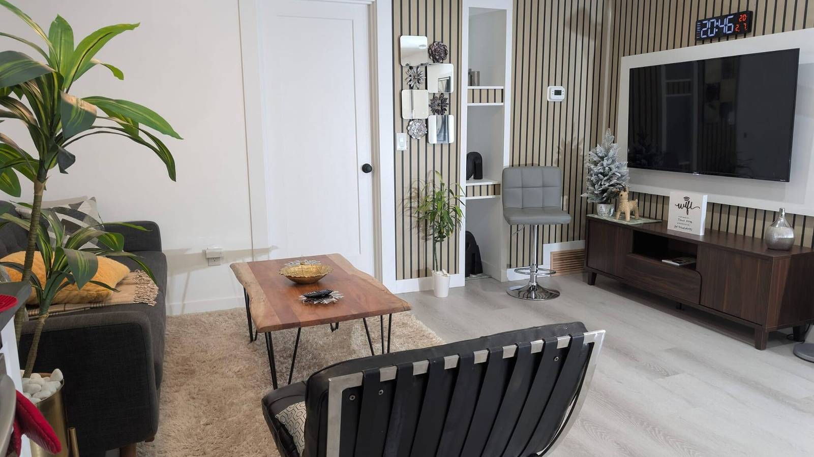 Ganze Wohnung, The Loft Modern Rental in Calgary, Kanadische Rocky Mountains