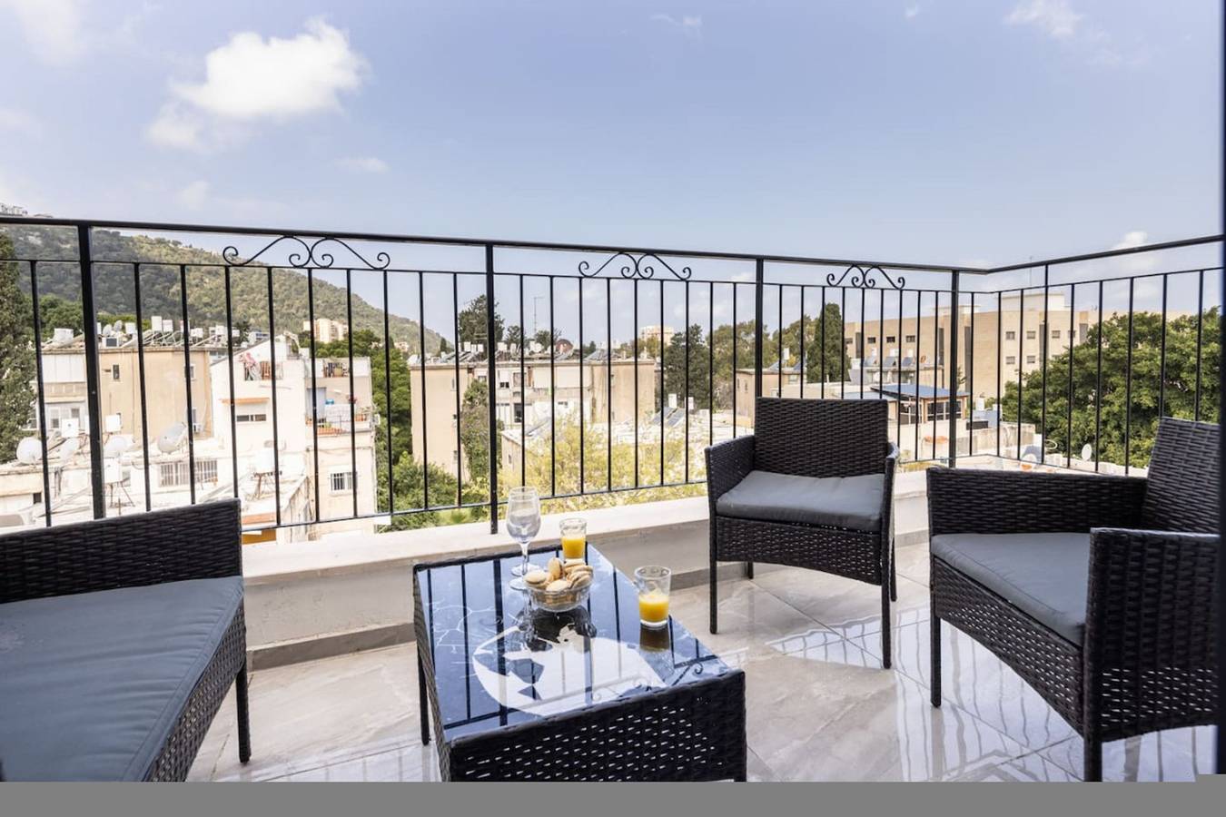 Entire apartment, Stella Maris Vista Apartment by Sea N' Rent in Haifa, Haifa District