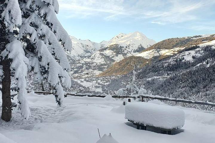 Appartement de vacances pour 12 personnes, avec jardin et vue, adapté aux familles