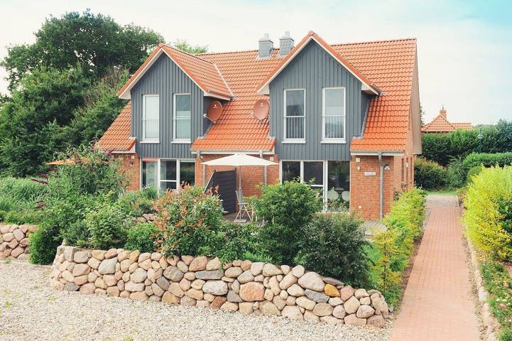 Ferienhaus für 5 Personen, mit Terrasse und Sauna sowie Garten, mit Haustier in Hohwacht