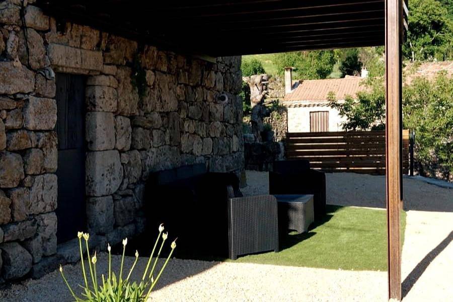Three-Bedroom Home in Labastide-sur-Bésorgues, Parc naturel régional des Monts d'Ardèche