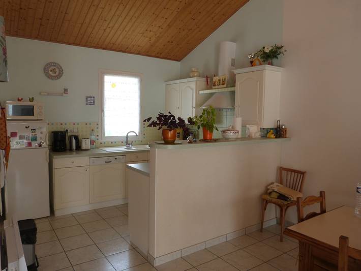 Location de vacances pour 6 personnes, avec Terrasse et Jardin à Barbâtre - 4