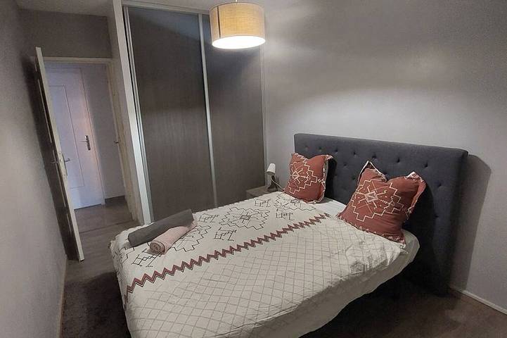 Gîte pour 6 personnes à Vaulx-en-Velin - 3