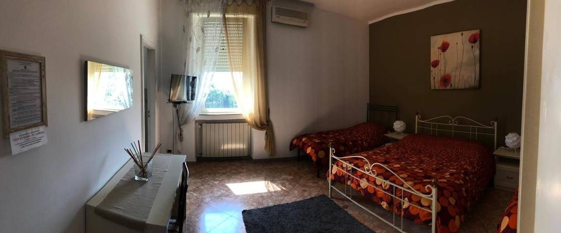 Chambre d’hôte pour 2 personnes, avec jardin et vue, animaux acceptés à Bari - 4