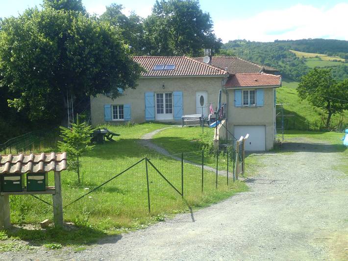 Gîte pour 12 personnes, avec terrasse dans Saint-Genis-l'Argentière