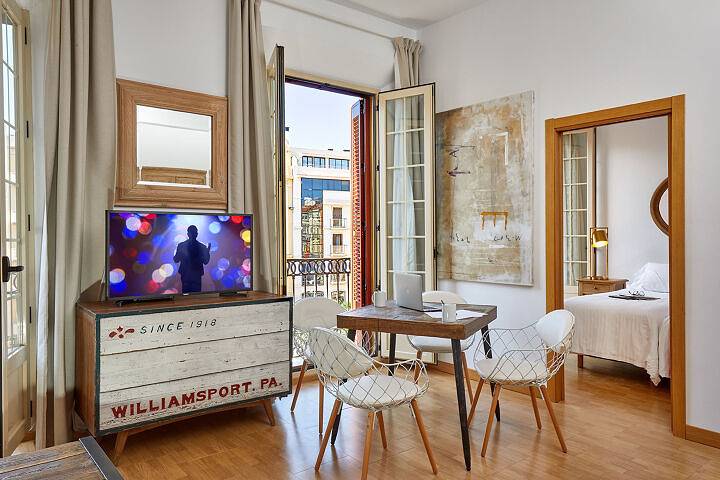 Apartamento entero, Apartamento con Balcón - vistas in Malaga Centro Historico, Málaga