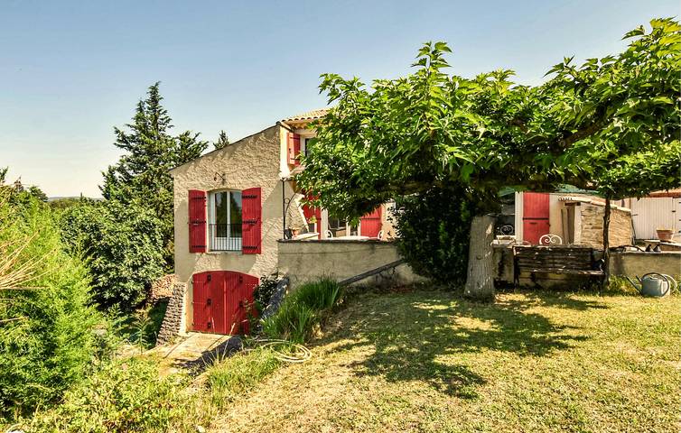Maison de vacances pour 8 personnes, avec terrasse ainsi que piscine et jardin