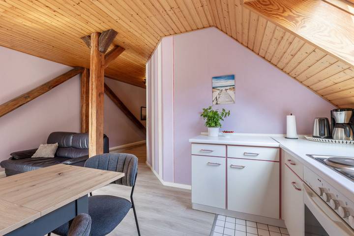 Ferienwohnung für 3 Personen, mit Terrasse und Garten in Westermarkelsdorf - 2