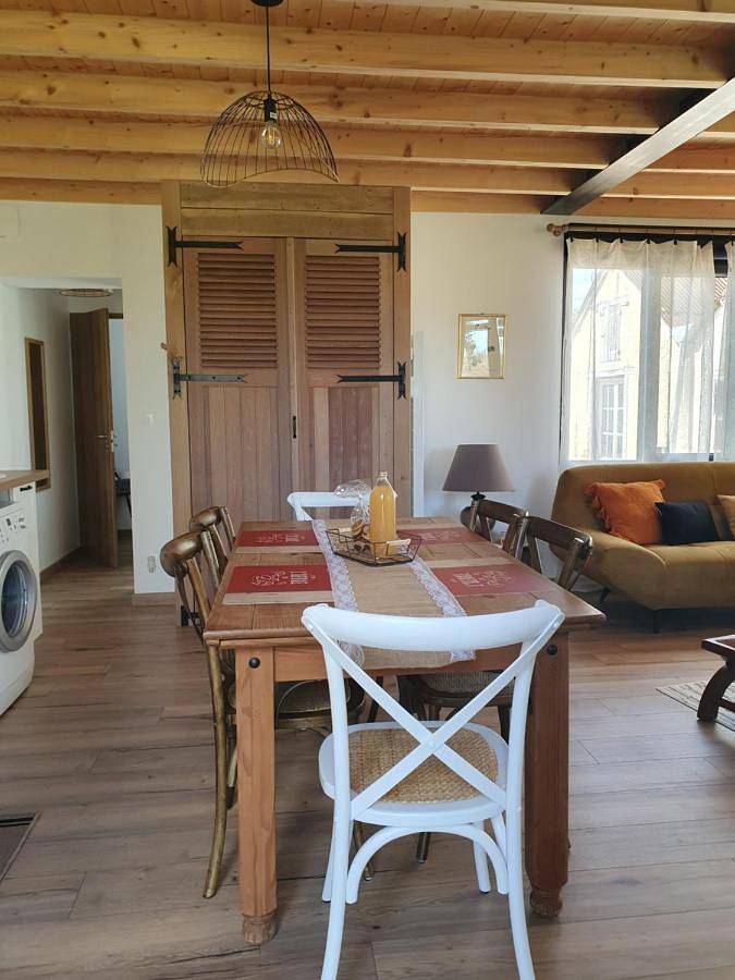 Location de vacances pour 5 personnes, avec jardin et terrasse dans La Chapelle-d'Angillon - 3