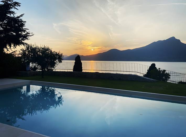 Appartamento vacanze per 6 persone, con giardino e piscina per bambini nonché vista lago - 1