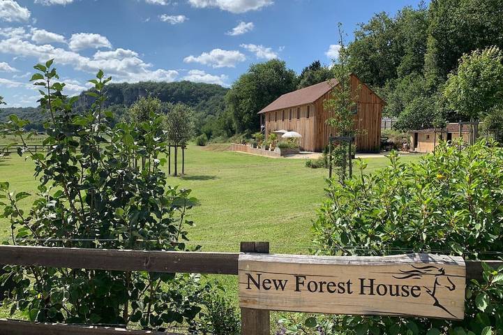 Location de vacances pour 2 personnes, avec jardin et jacuzzi, animaux acceptés à Les Eyzies-de-Tayac-Sireuil