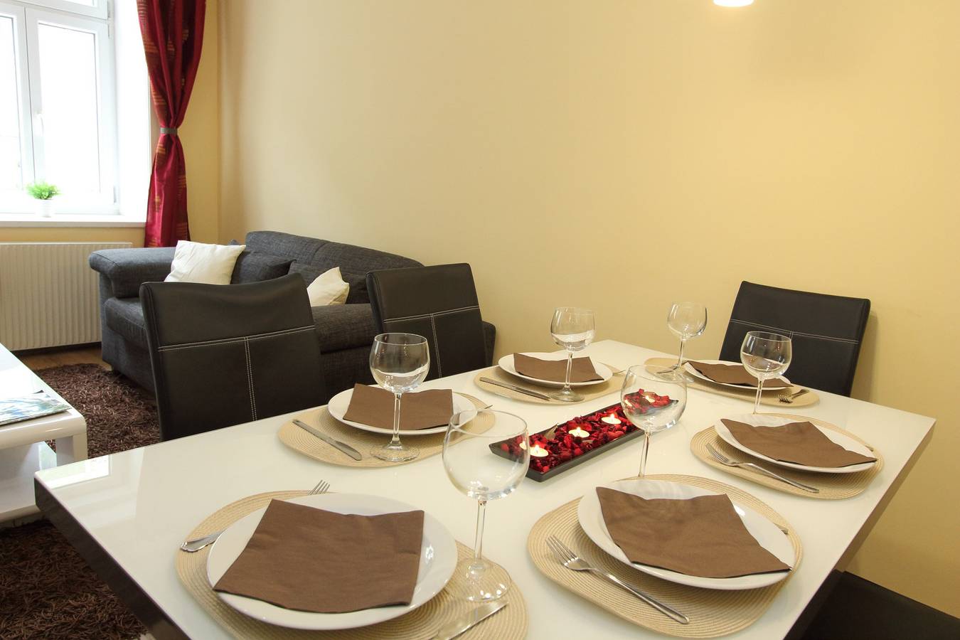 Ganze Wohnung, 2-Br Klimt Apartment (6 Personen) in Breitensee (Wien), Wien