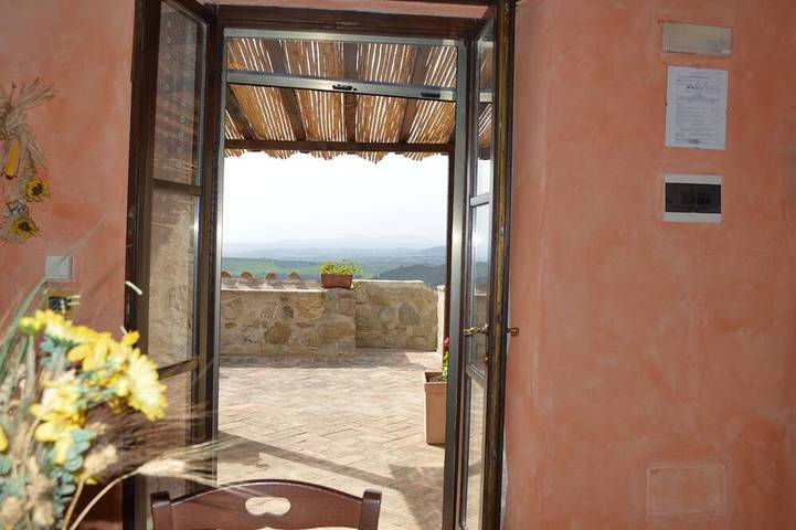 Agriturismo per 2 persone, con giardino in Seggiano