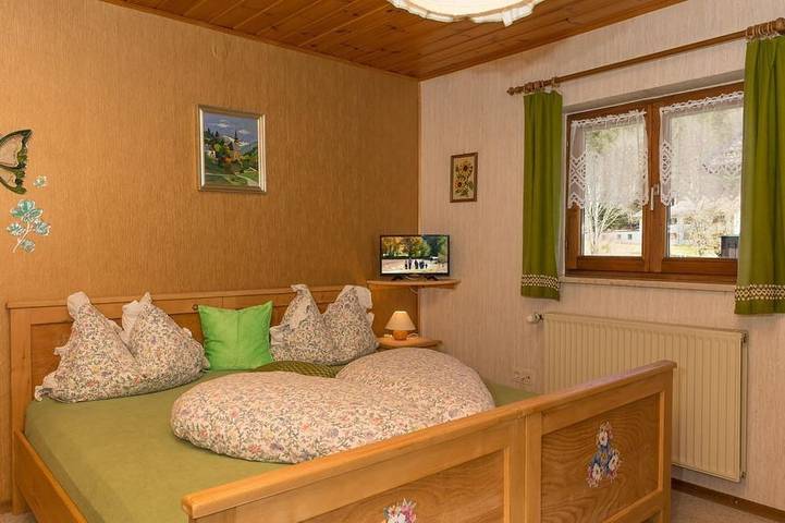 Ferienwohnung für 2 Personen, mit Balkon in Ettal - 2