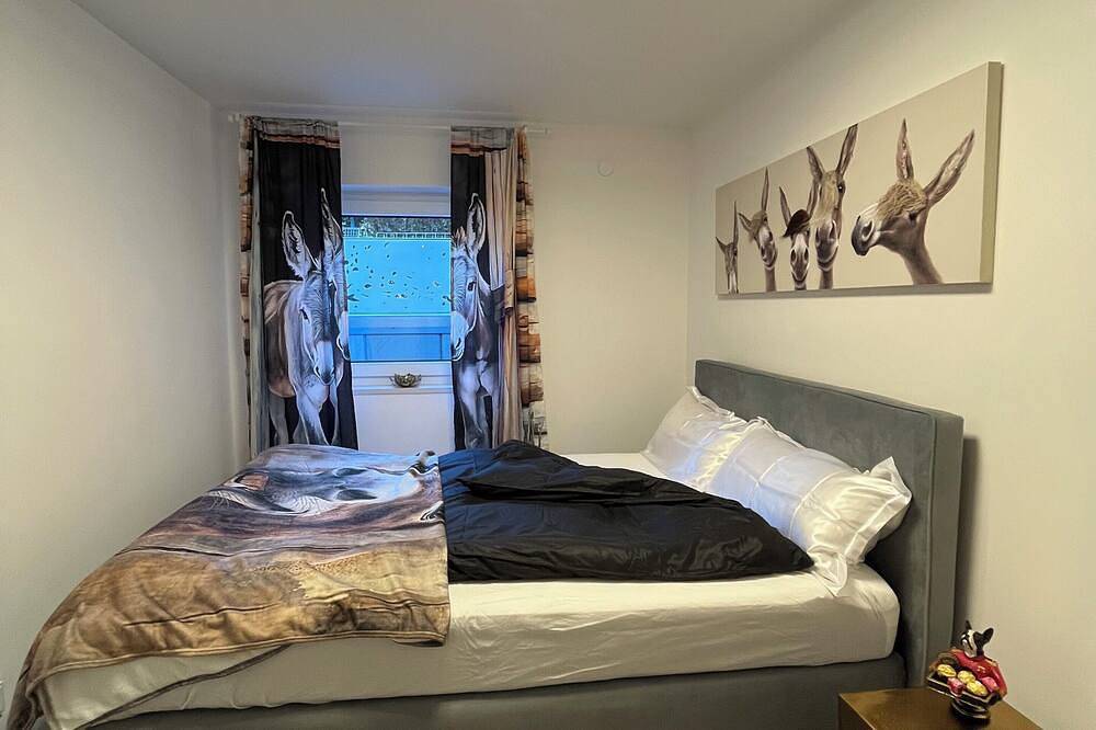 Ganze Wohnung, Späth Business Apartment Möbliertes 2-Zimmer-Souterrain in Schwanstetten in Schwanstetten, Frankenalb