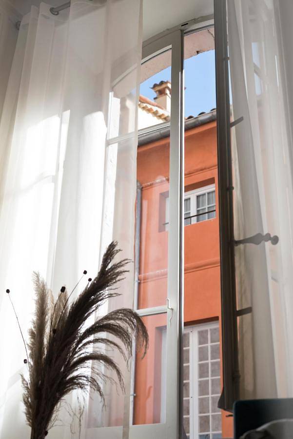 Appartement entier, Two-Bedroom Apartment in Grasse, Côte méditerranéenne (France)